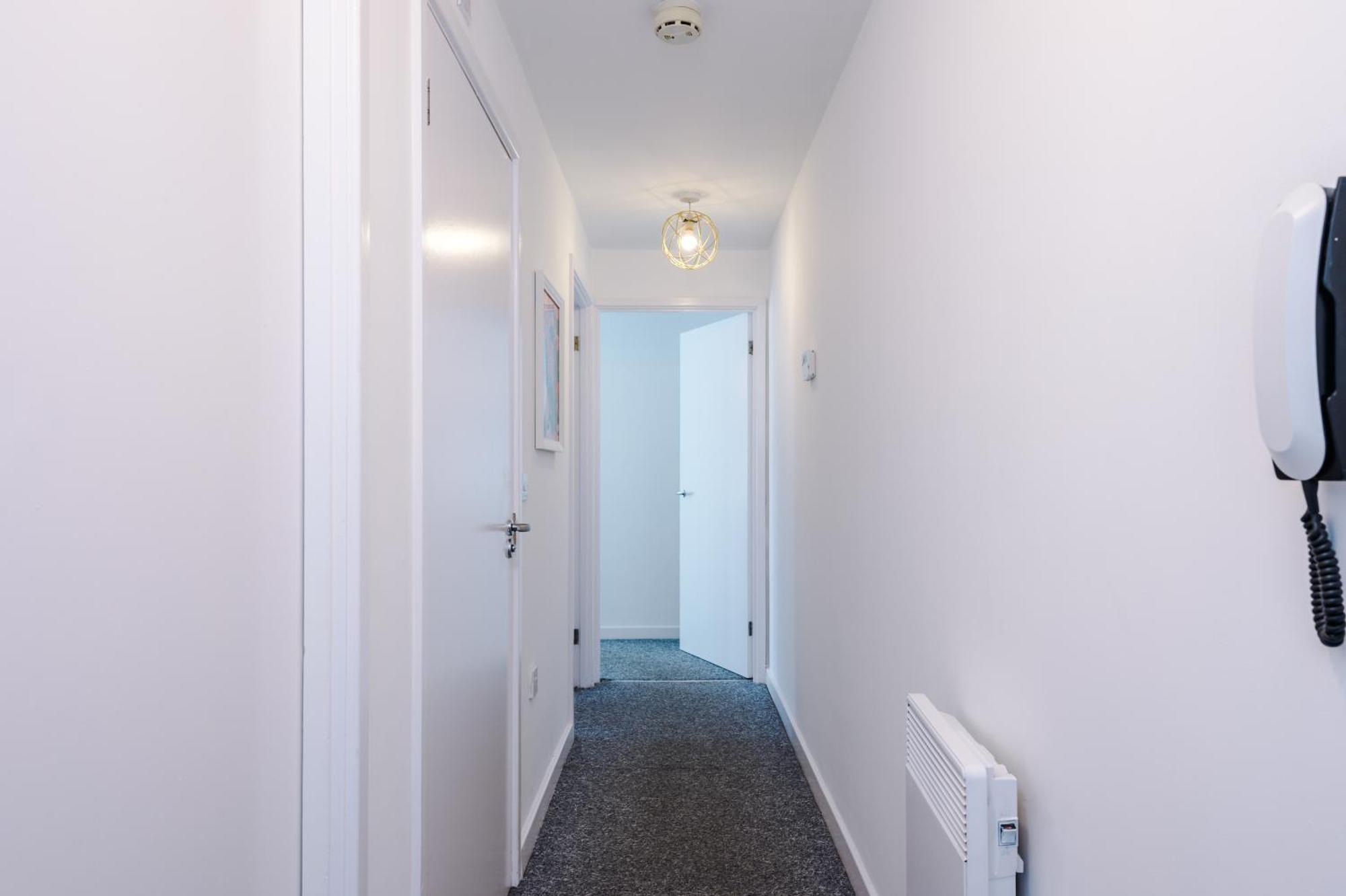 The Consort Serviced Apartment Coventry Buitenkant foto