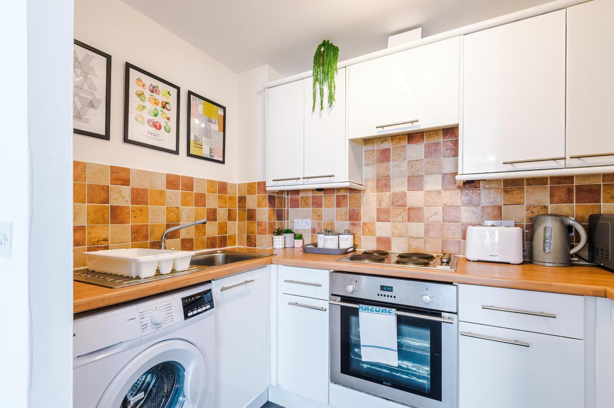 The Consort Serviced Apartment Coventry Buitenkant foto